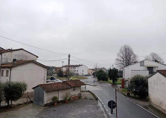 La Finestra Su Lucca